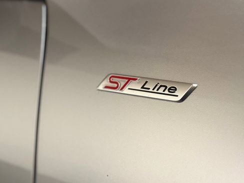 Used 2023 Ford Escape ST-Line image 14