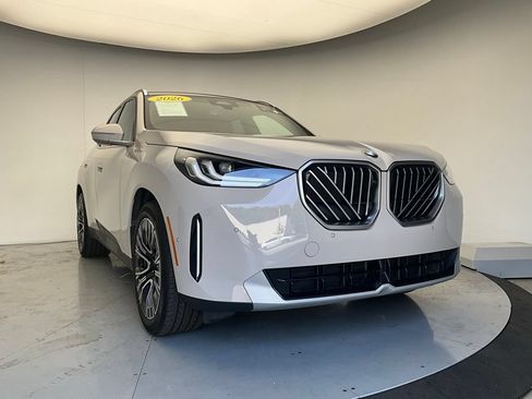 Used 2026 BMW X3 xDrive30i AWD/4WD image 3