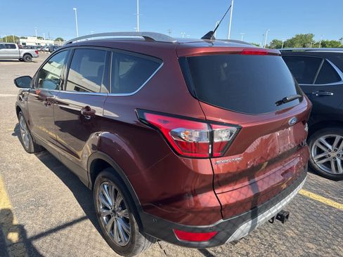 Used 2018 Ford Escape Titanium w/ Ford Safe & Smart Package AWD/4WD image 17