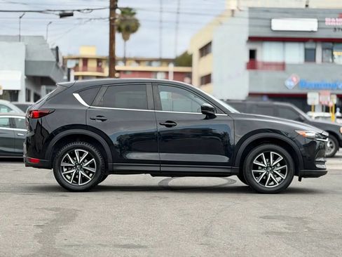 Used 2018 MAZDA CX-5 Touring w/ Preferred Equipment Package FWD image 17
