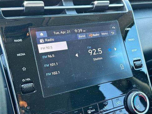 Used 2023 Hyundai Tucson SEL image 11