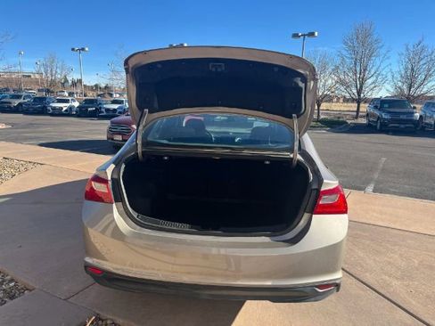 Used 2023 Chevrolet Malibu LT FWD image 10