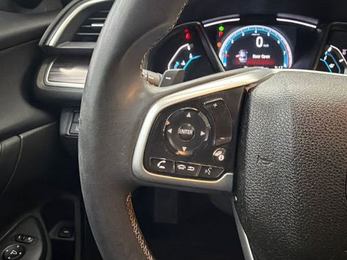 Used 2020 Honda Civic Touring image 25