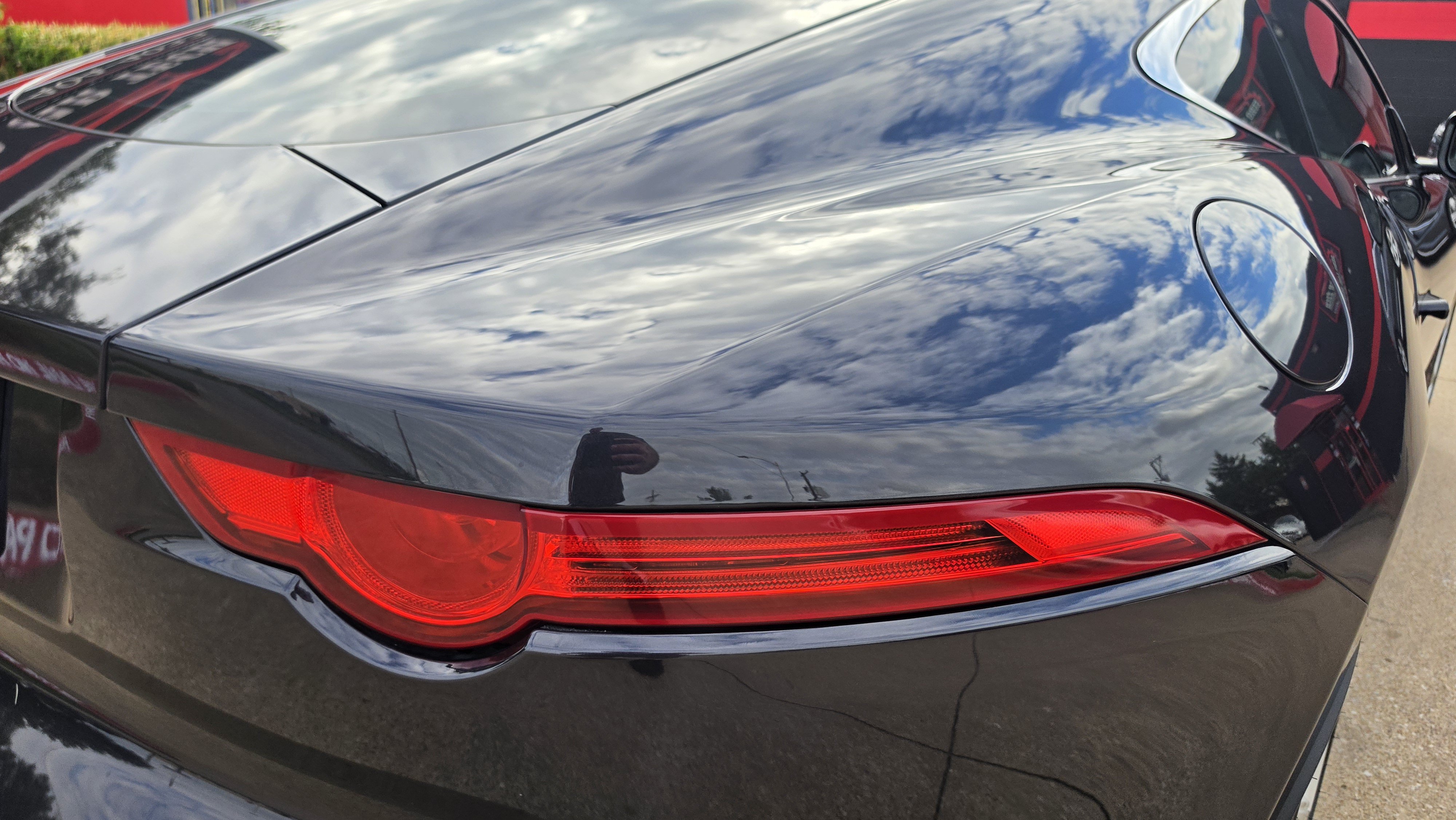 Used 2016 Jaguar F-TYPE Coupe RWD image 9