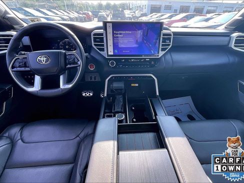 Used 2024 Toyota Sequoia Platinum w/ TRD Off-Road Package AWD/4WD image 15