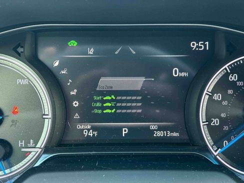 Used 2021 Toyota Venza Limited w/ Advanced Technology Package AWD/4WD image 25