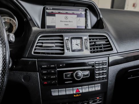 Used 2014 Mercedes-Benz E 550 Cabriolet image 29