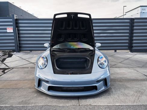 Used 2023 Porsche 911 GT3 w/ Chrono Package RWD image 15