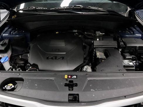 Used 2025 Kia Telluride S image 18