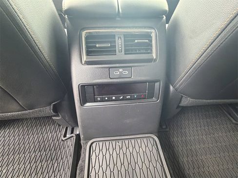 Certified 2024 MAZDA CX-90 3.3 Turbo w/ Premium Package image 23