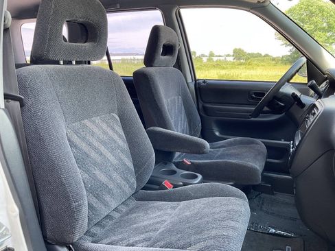 Used 2001 Honda CR-V LX image 36
