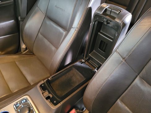 Used 2014 Jeep Grand Cherokee Summit image 29