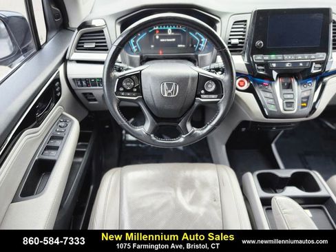 Used 2019 Honda Odyssey Elite image 13