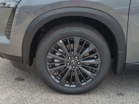 New 2026 Nissan Pathfinder SL w/ SL Premium Package FWD image 11