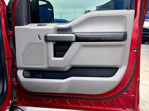 Used 2017 Ford F150 XLT w/ Equipment Group 301A Mid image 23