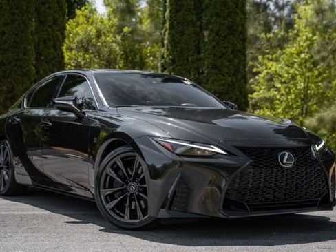 Used 2024 Lexus IS 300 F Sport RWD image 5