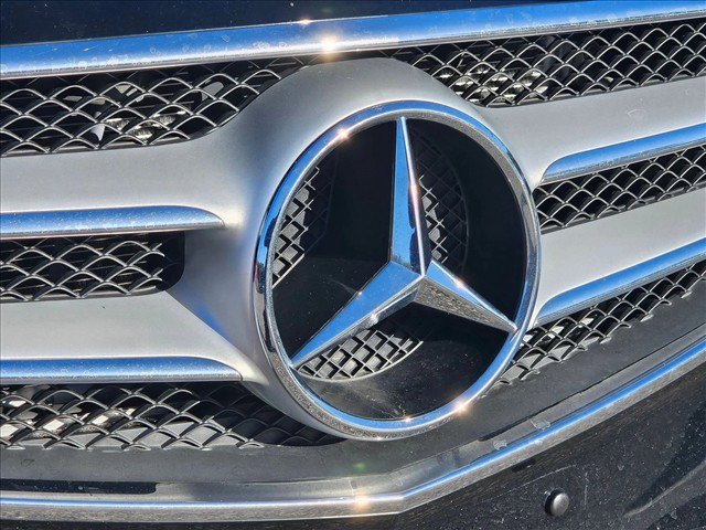 Used 2016 Mercedes-Benz E 350 4MATIC Sedan image 10