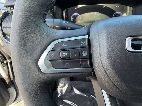 Used 2025 Jeep Compass Limited w/ High Altitude Package AWD/4WD image 27