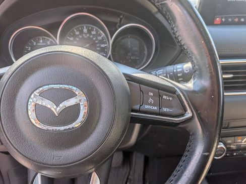 Used 2017 MAZDA CX-5 Touring w/ Preferred Equipment Package FWD image 14