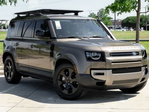 New 2026 Land Rover Defender 110 S AWD/4WD image 6