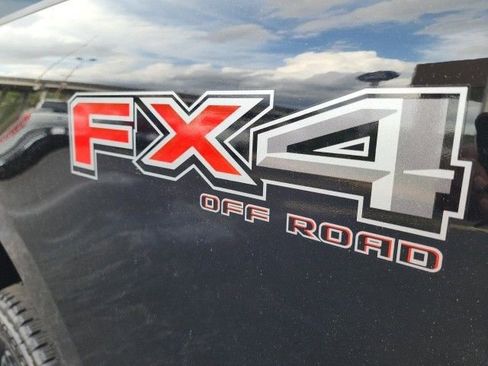 New 2025 Ford F250 Platinum image 36