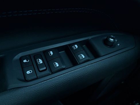 New 2026 Jeep Compass Latitude image 12