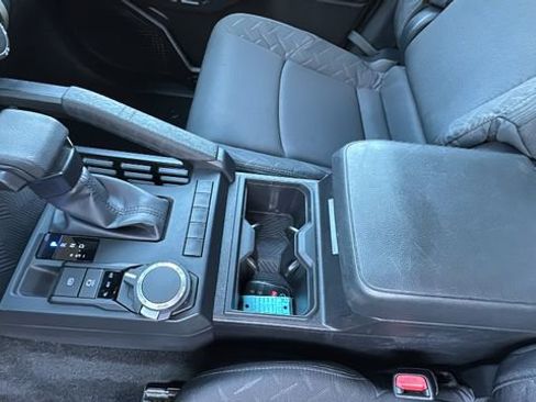 Used 2024 Toyota Tacoma SR w/ SR Upgrade Package AWD/4WD image 25