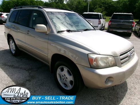 Used 2006 Toyota Highlander 4WD V6 w/ 3rd Row image 7