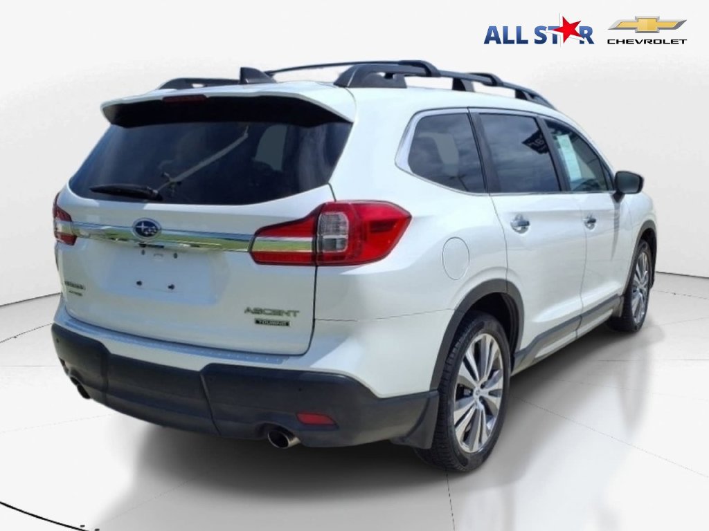 Used 2022 Subaru Ascent Touring AWD/4WD image 3