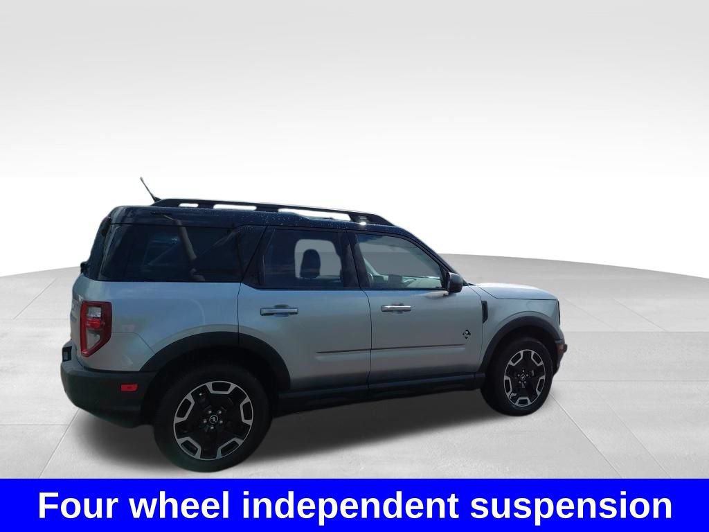 Used 2023 Ford Bronco Sport Outer Banks AWD/4WD image 10