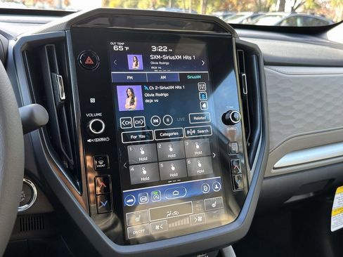 Certified 2025 Subaru Forester Premium w/ Convenience Package #2 image 19