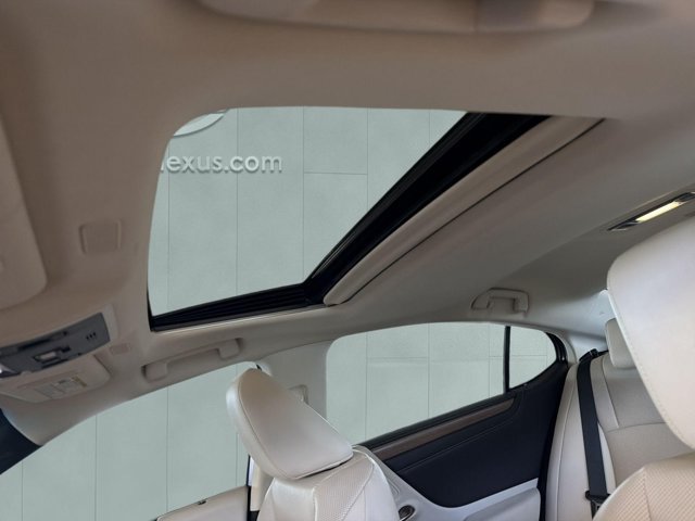 Certified 2024 Lexus ES 350 w/ Premium Package FWD image 21