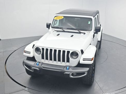 Used 2023 Jeep Wrangler Unlimited Sahara AWD/4WD image 56