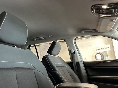 Used 2023 Jeep Grand Cherokee L Laredo AWD/4WD image 20