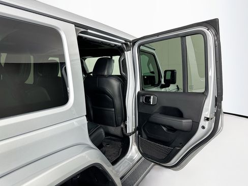 Used 2023 Jeep Wrangler Sahara w/ Cold Weather Group image 28