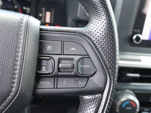 Used 2025 Toyota Tacoma SR RWD image 31