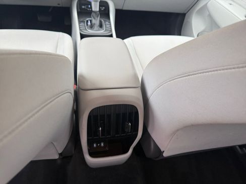 Used 2025 Hyundai Kona SEL image 24