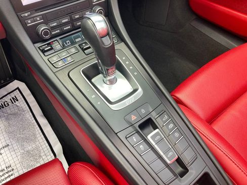 Certified 2019 Porsche 911 Targa 4 GTS image 13