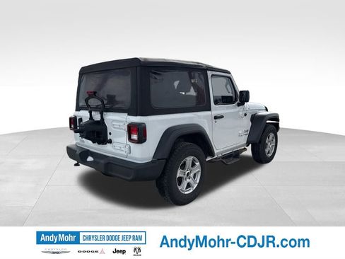 Used 2018 Jeep Wrangler Sport AWD/4WD image 7