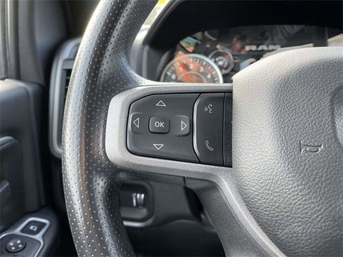 Used 2024 RAM 2500 Tradesman w/ Chrome Appearance Group image 22