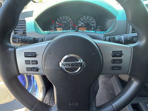 Used 2014 Nissan Xterra X AWD/4WD image 17