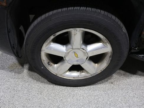 Used 2007 Chevrolet Tahoe LTZ w/ LTZ Preferred Equipment Group AWD/4WD image 19
