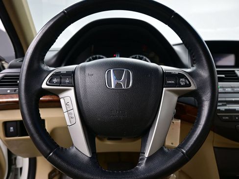 Used 2011 Honda Accord EX-L image 22