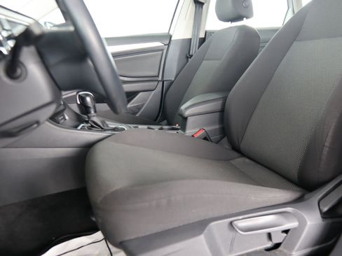 Used 2020 Volkswagen Jetta S w/ Driver Assistance Package image 19