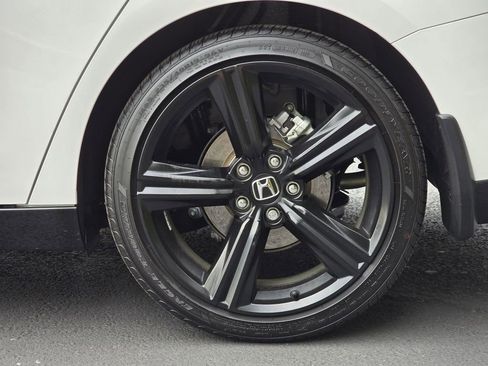 Certified 2025 Honda Accord Sport image 29