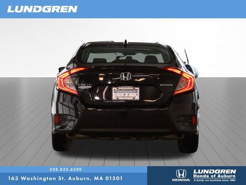 Used 2017 Honda Civic Touring image 31