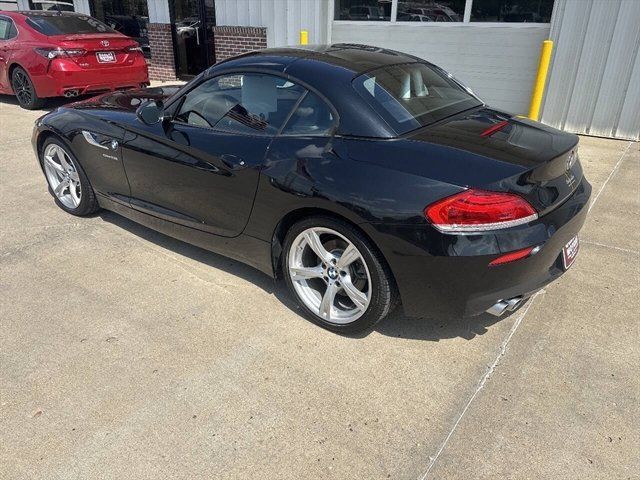Used 2014 BMW Z4 sDrive28i RWD image 9