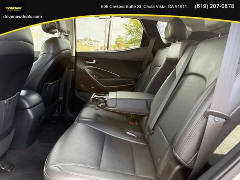 Used 2018 Hyundai Santa Fe Sport FWD image 16