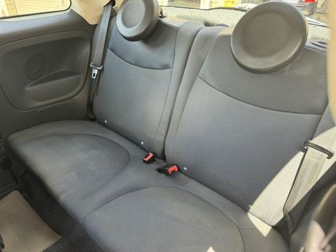 Used 2015 FIAT 500 Pop FWD image 11