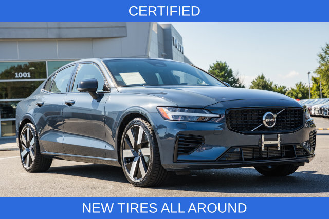 Certified 2024 Volvo S60 T8 Ultimate w/ Climate Package AWD/4WD image 1